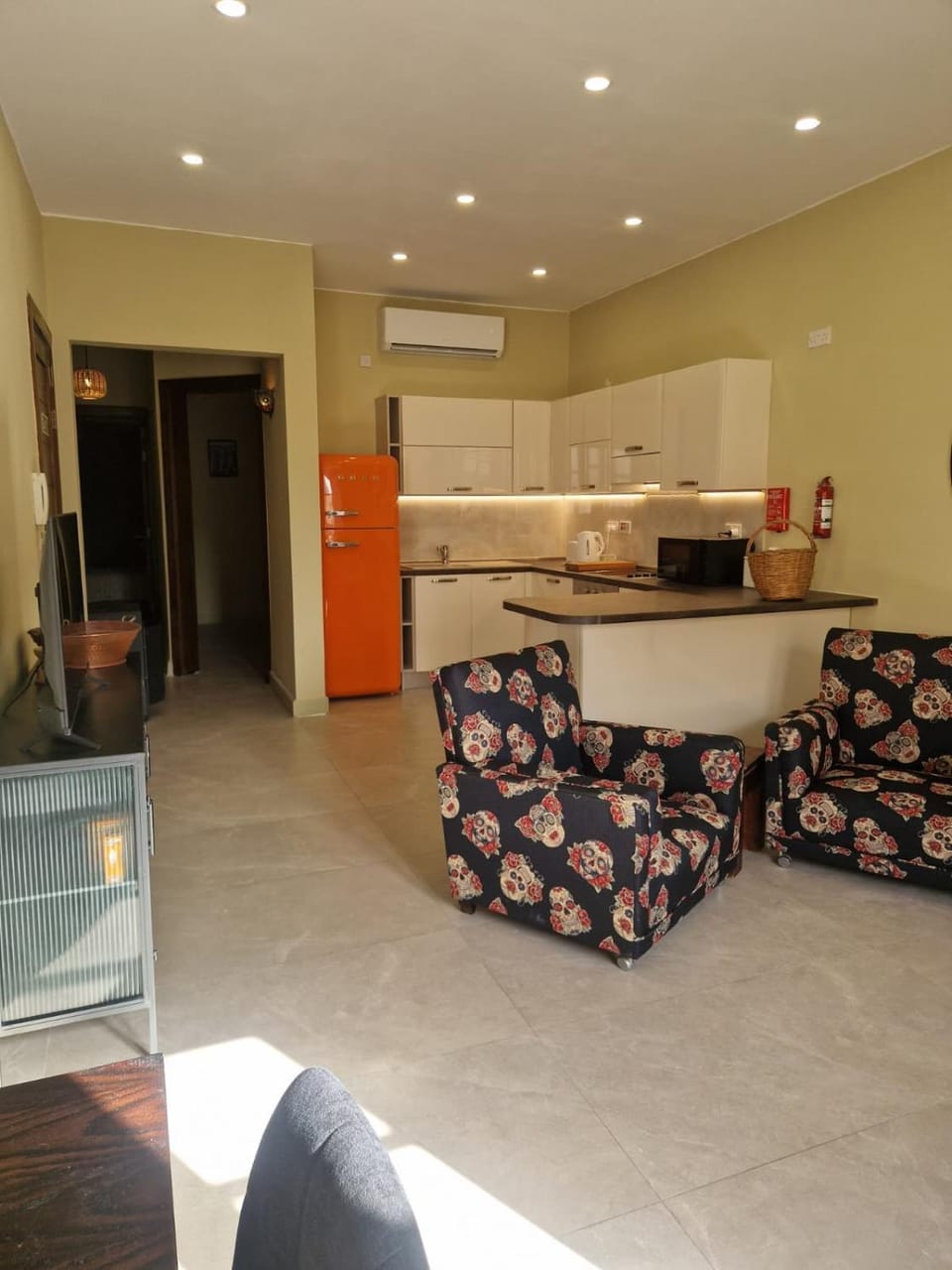 Kitchen or kitchenette, kitchen, kitchen