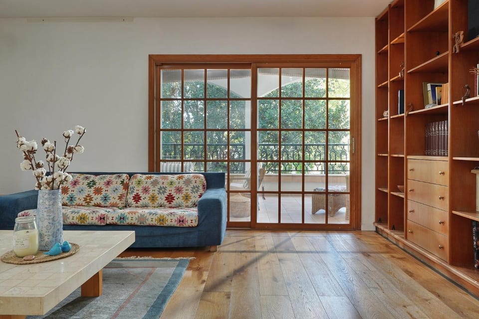 Balcony/Terrace, Living room