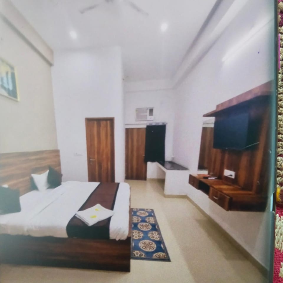 Palm Residency Apartment in India
