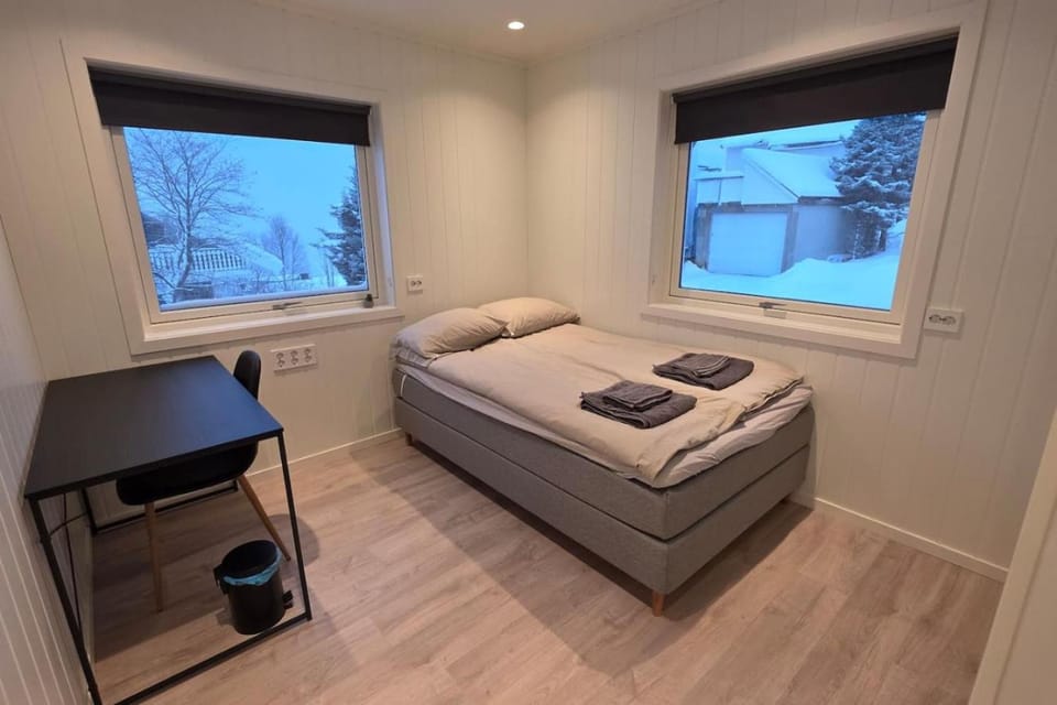 Arctic Nine - Room nr 4 - Central room on the island House in Tromso