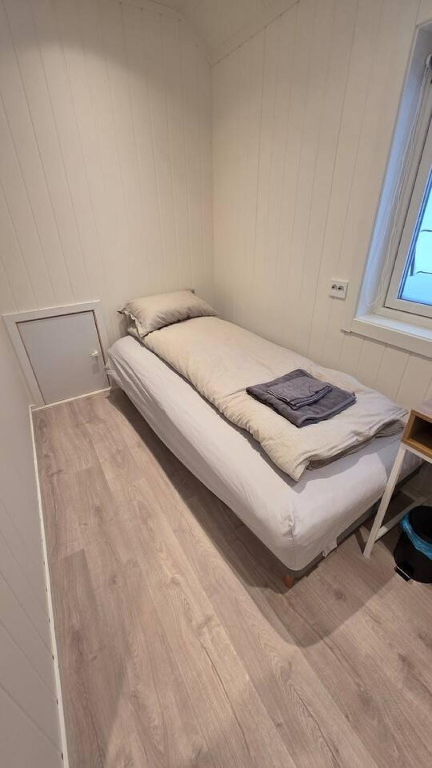 Arctic Nine - Room nr 7 - Central room on the island House in Tromso