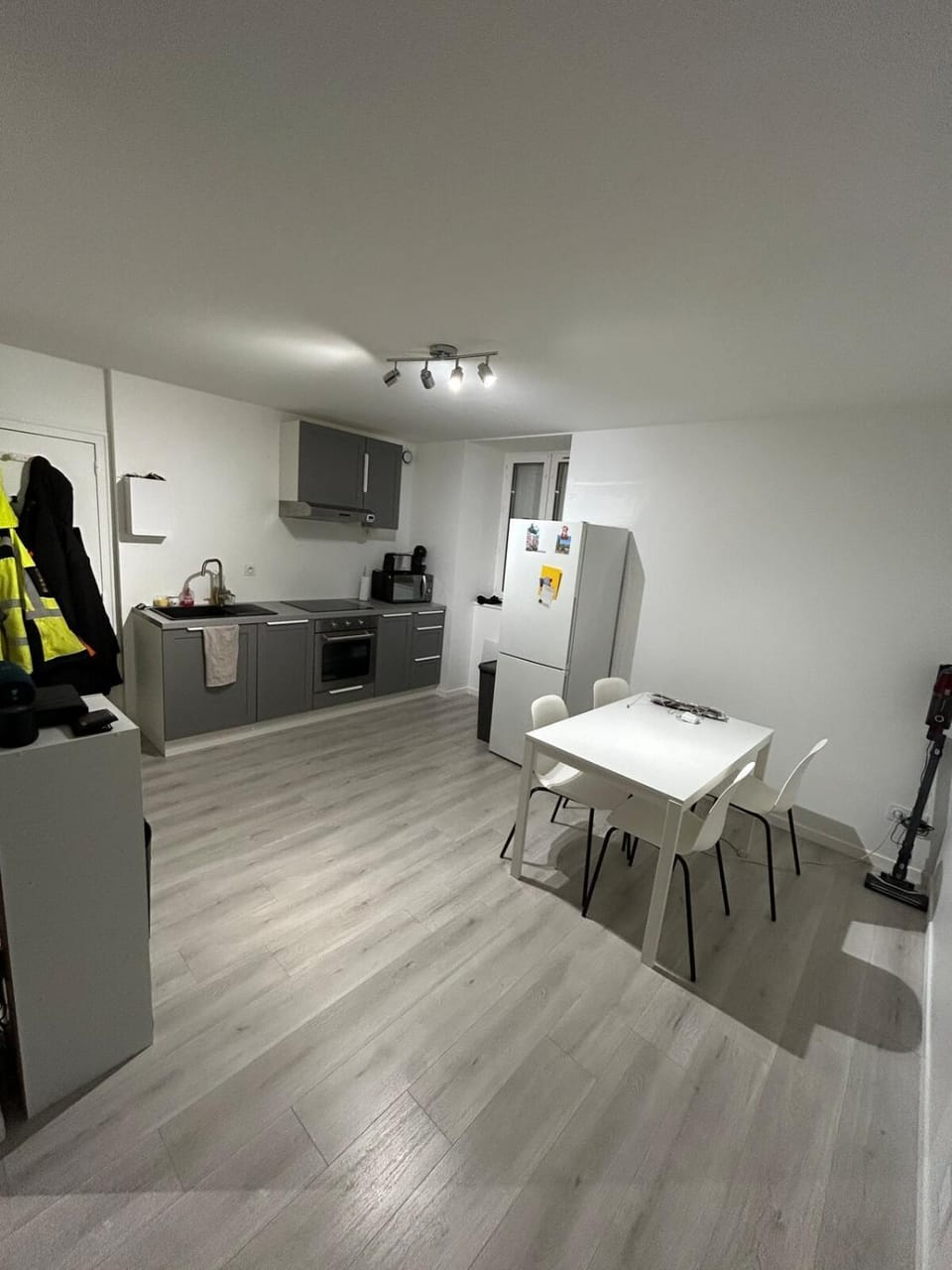 Cozy and practical 2-bedroom apartment Apartment in Auvergne-Rhône-Alpes