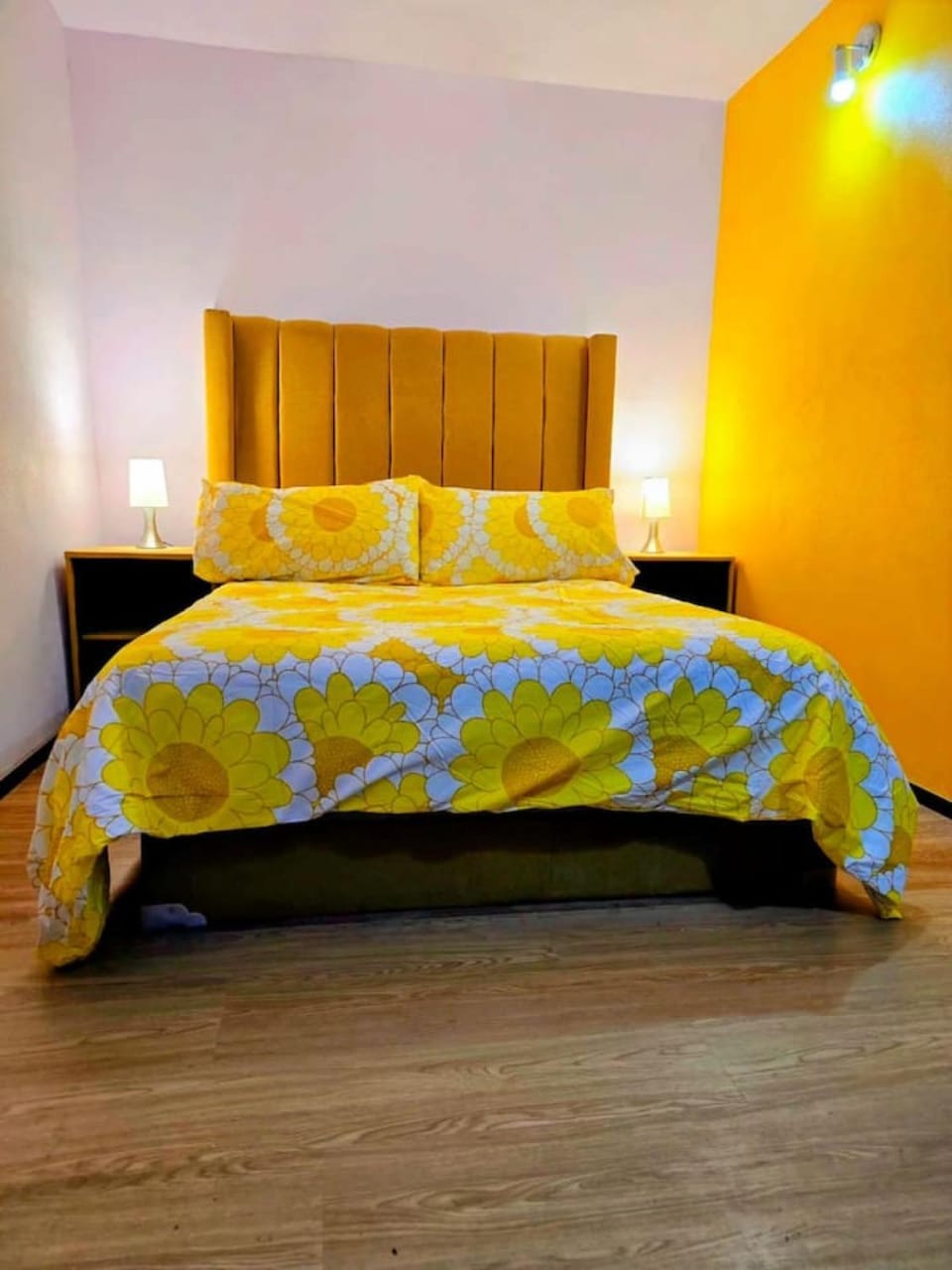 Suite Amarilla Amplia, Iluminada Hasta 6 viajeros House in Mexico City