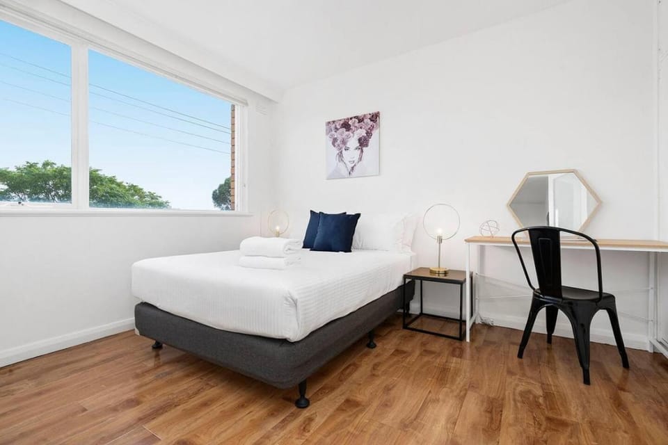 Domi Rentals - The Balaclava Den Apartment in Melbourne