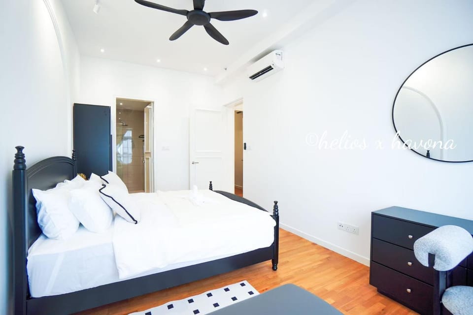 Paradigm 3BR Chic Designer byHS Apartment in Johor Bahru