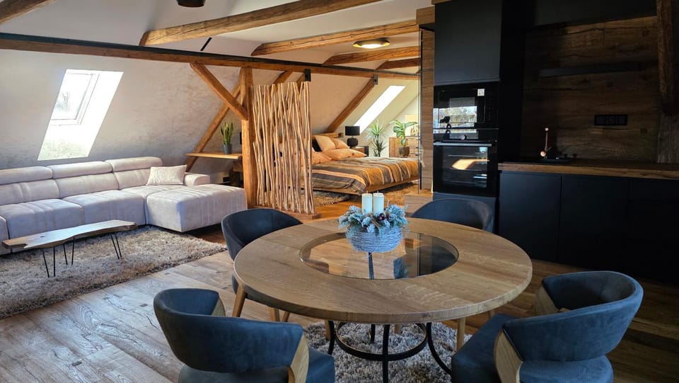 Kitchen or kitchenette, Living room, Dining area