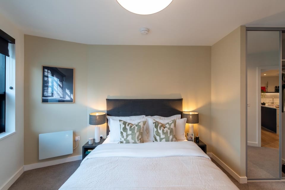 Bed, Photo of the whole room, Bedroom, wardrobe