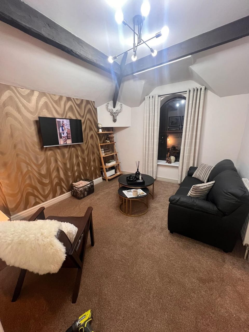 The Summit near conference centre FREE Parking Apartment in Harrogate