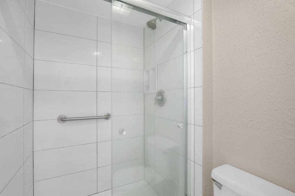 Stunning 2BR condo in South Kihei with ocean views! RM107 Apartment in Kihei