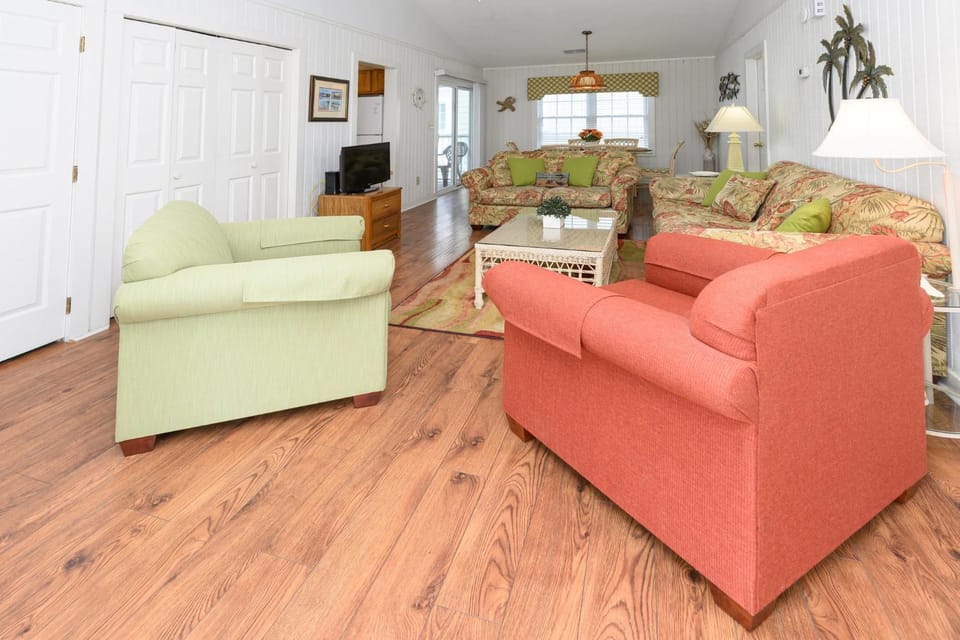 Summer Winds I #1 House in Garden City
