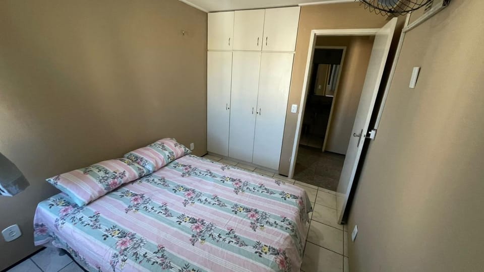 Bed, Photo of the whole room, wardrobe