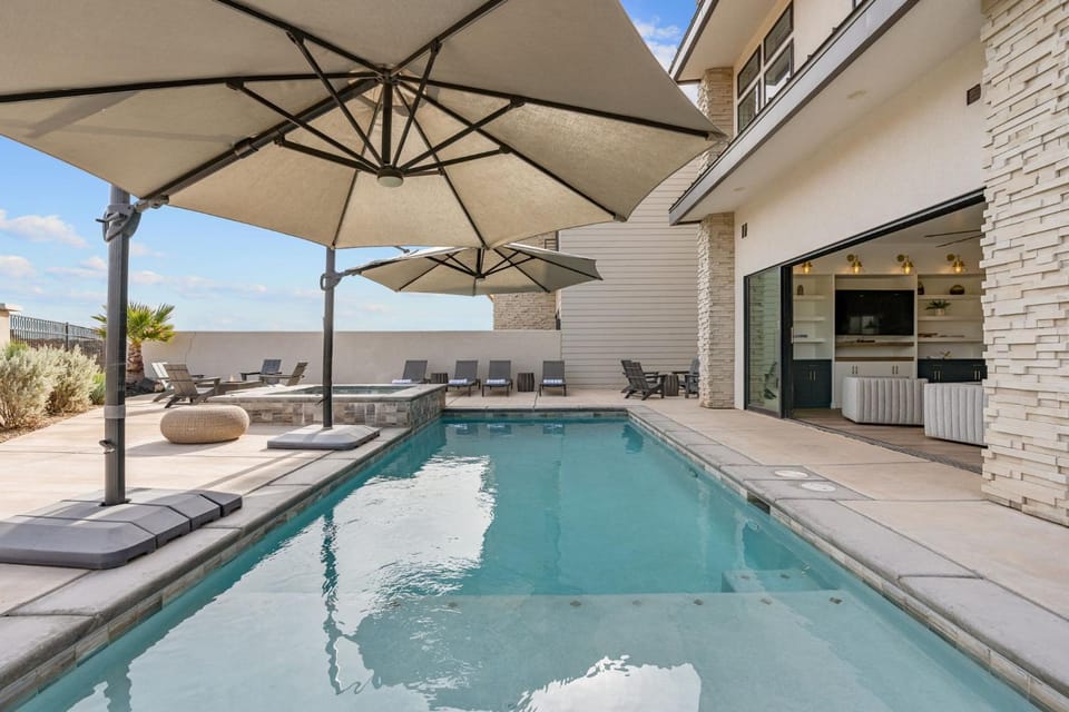 Oasis on the 8th home House in Washington