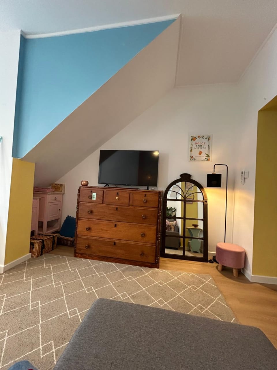 Communal lounge/ TV room, TV and multimedia, Facility for disabled guests, acessibility