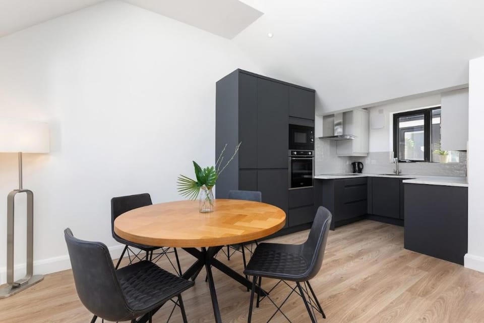 Howth Village Cottage House in Dublin