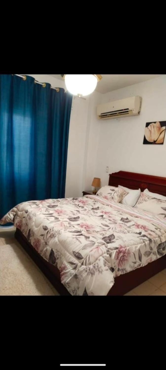 شقة مفروشة مكيفة ف الشيخ زايد Apartment in Egypt