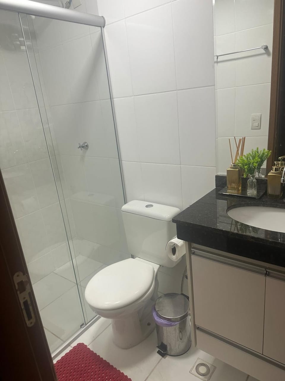 Apê 2Q c suíte ar completo 18º anda Apartment in Goiania