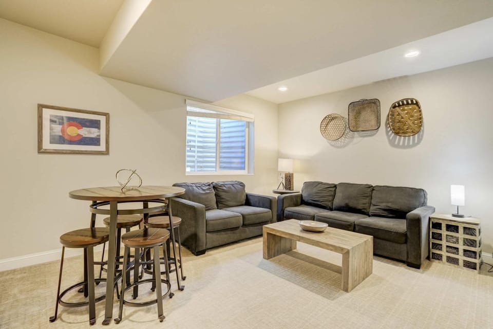 Westland Ridge Modern Home in Historic Westside House in Old Colorado City