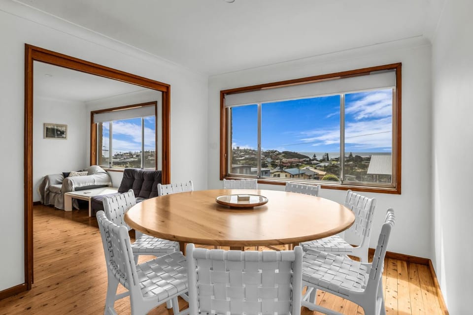 Montaview - Mumbulla St 24 House in Bermagui