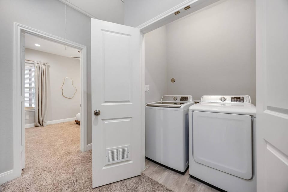 laundry, washing machine