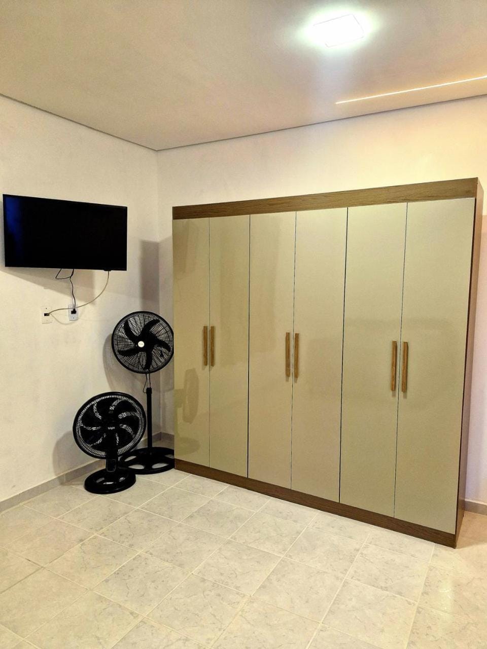Apartamento 1 quadra da Praia no Boqueirão Apartment in State of São Paulo