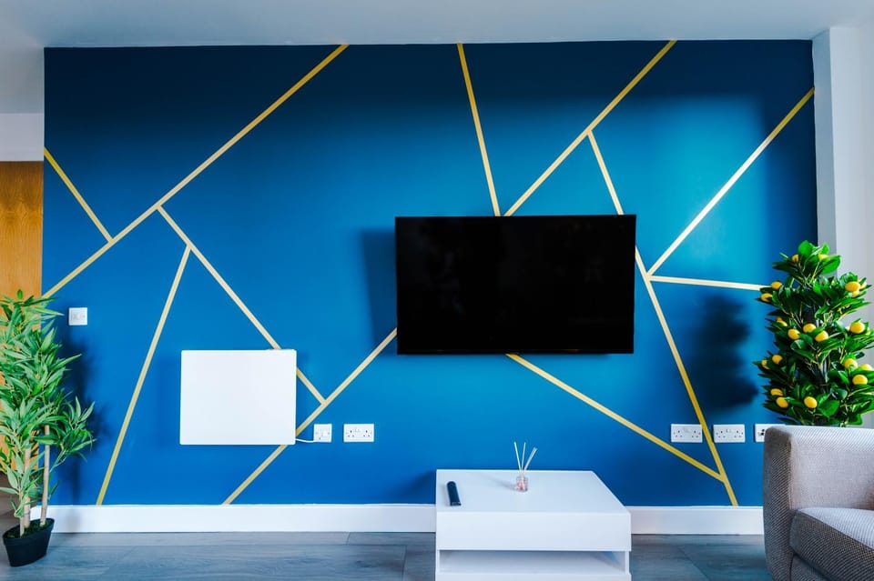 Communal lounge/ TV room, TV and multimedia, Evening entertainment