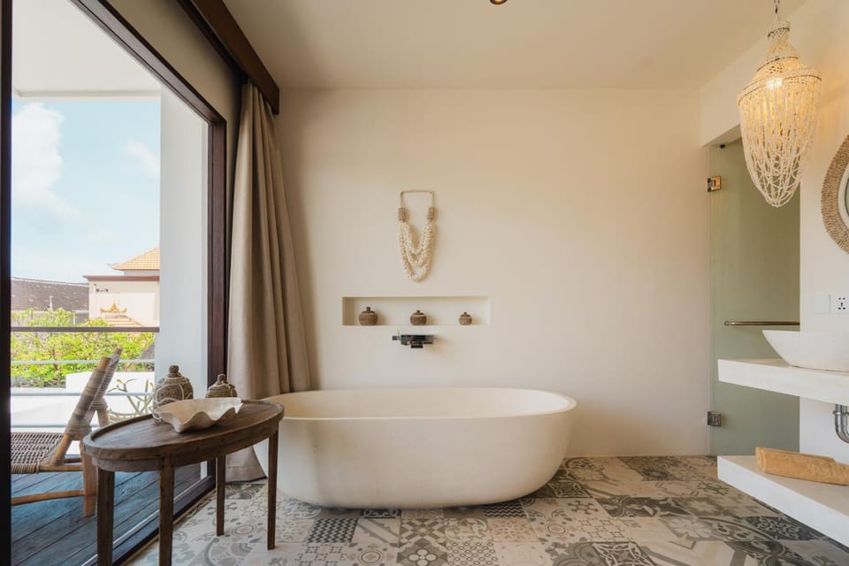 Bathroom, Bath
