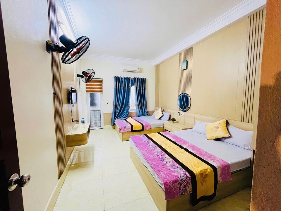 Nhà nghỉ Hoàng Lan Hotel in Vietnam