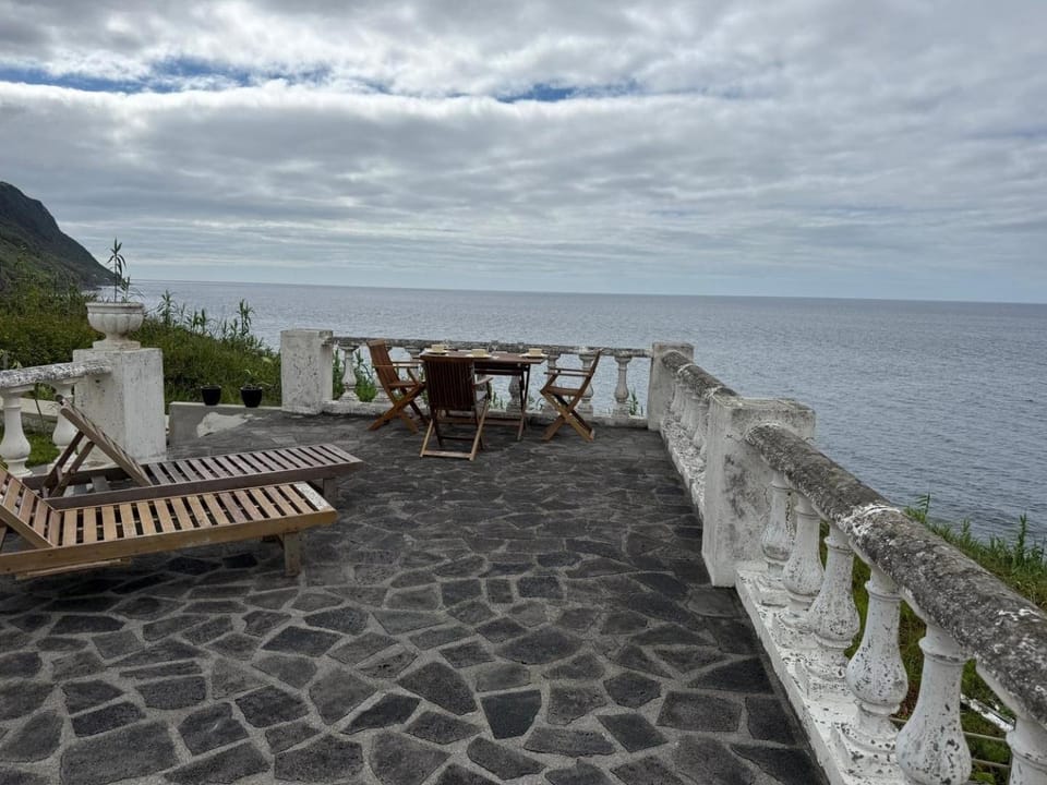 Natural landscape, Balcony/Terrace, Mountain view, Sea view