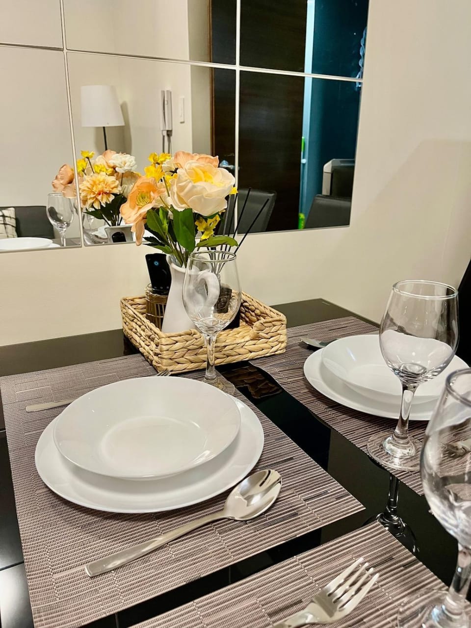 Makati Elegant 1BR- AIR Residences Near Ayala Apartment in Makati