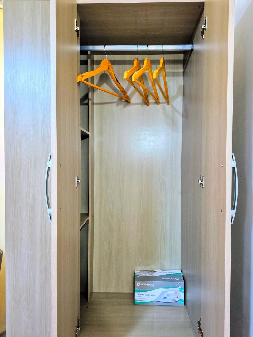 Decorative detail, storage, wardrobe