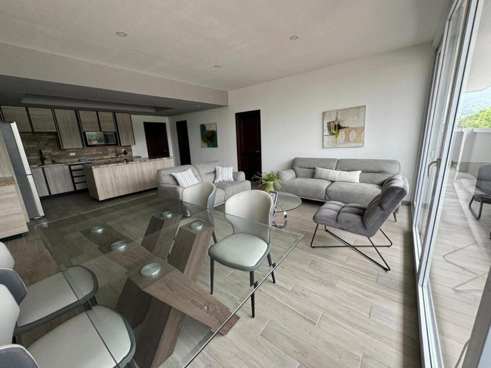 Living room, Dining area