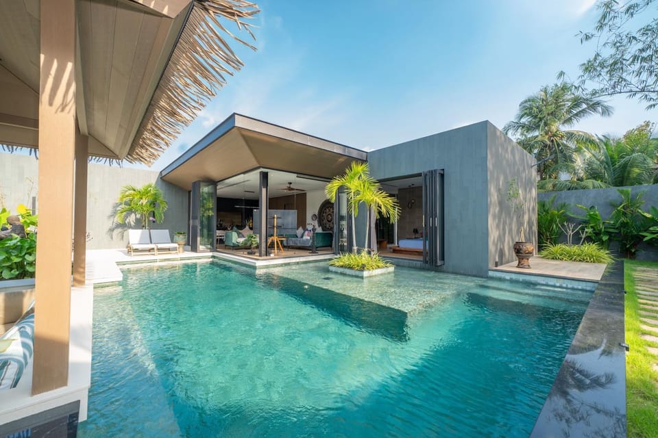 Property building, Patio, Day, Garden, Garden view, Pool view, Swimming pool, Swimming pool