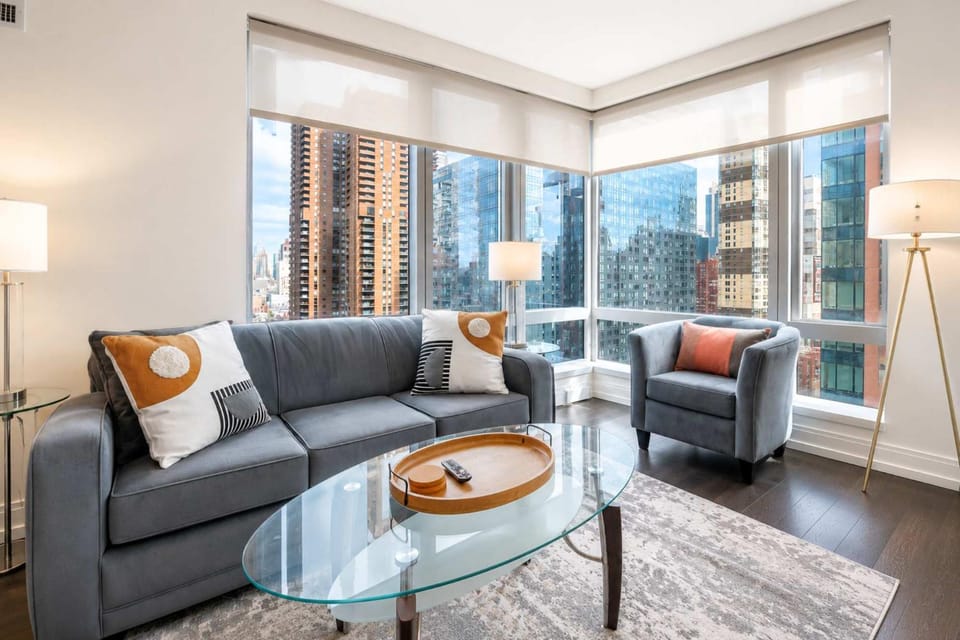 Modern Luxury Apartment Apartment in Midtown