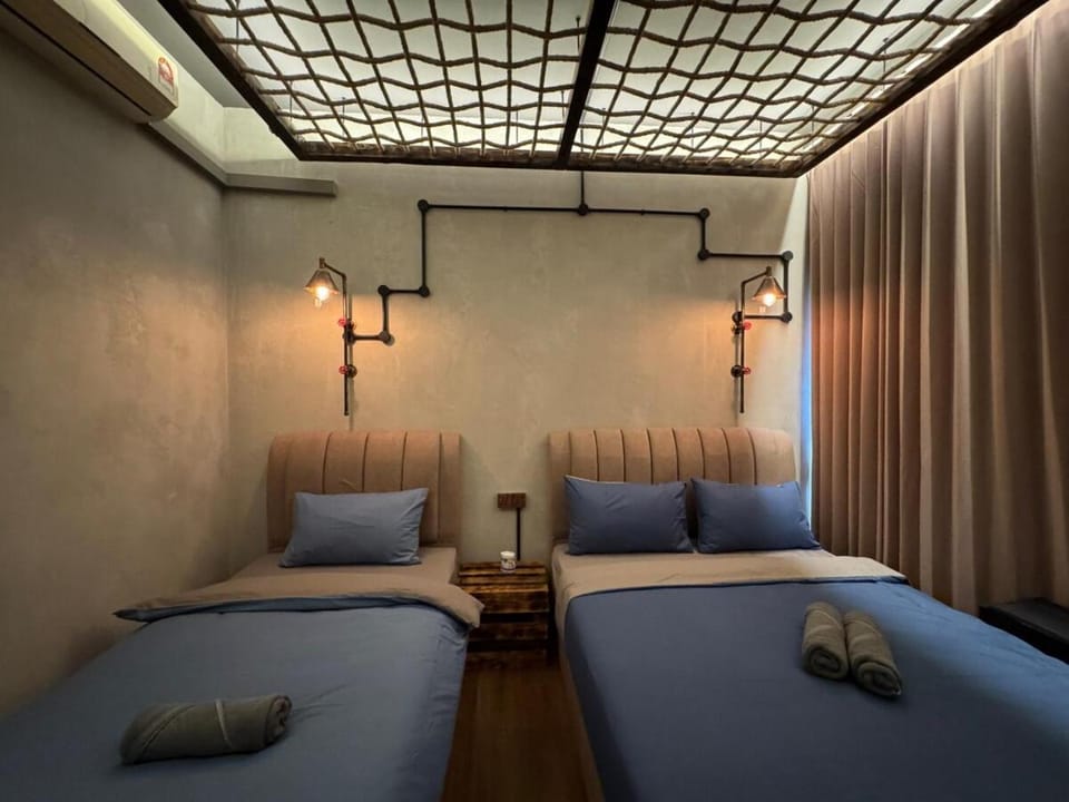 Country Garden Danga Bay with Swimming Pool by Ucome Homestay Apartment in Johor Bahru