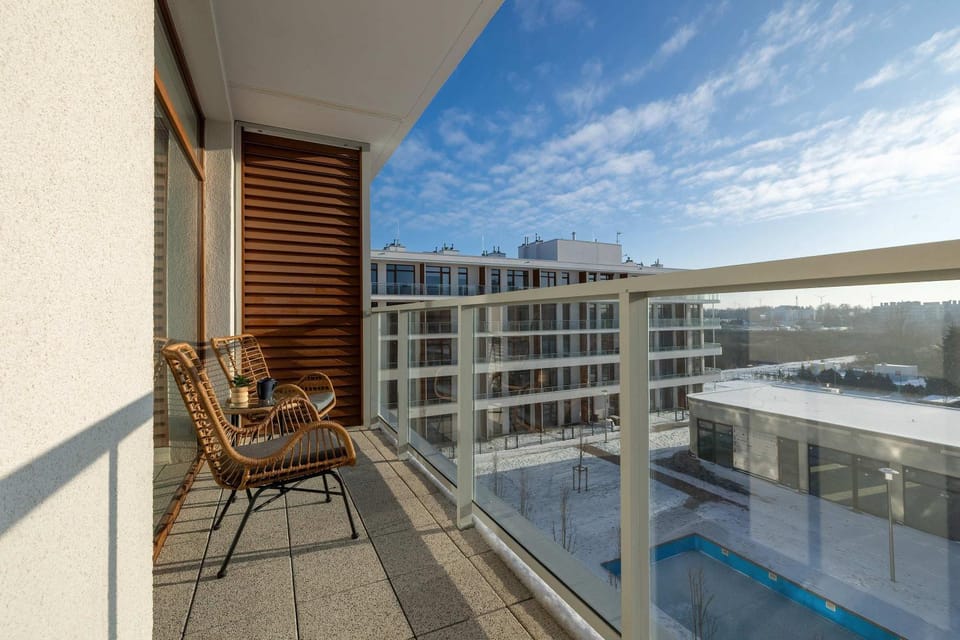 Day, View (from property/room), Balcony/Terrace, Pool view, Swimming pool