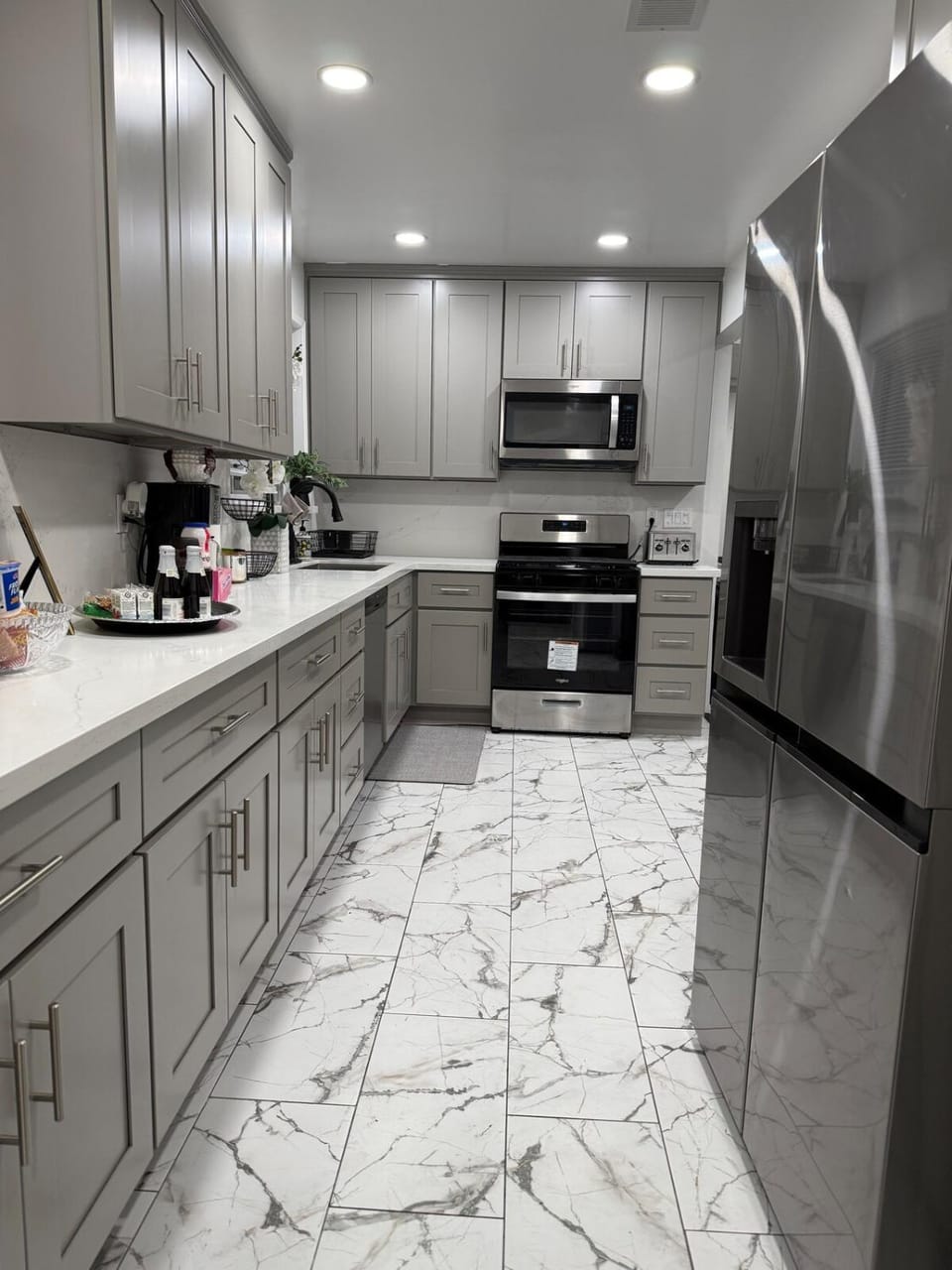 Modern2BR Home SoFi LAX Parking Fast WiFi House in Westmont