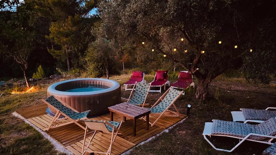Small Provencal Castle with Swimming Pool, Tennis, Gym & Calm House in Le Beausset