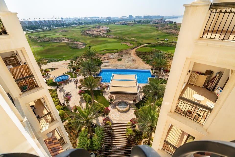 Balcony/Terrace, Swimming pool