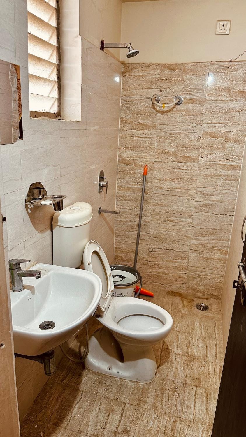 The little pause Apartment in India