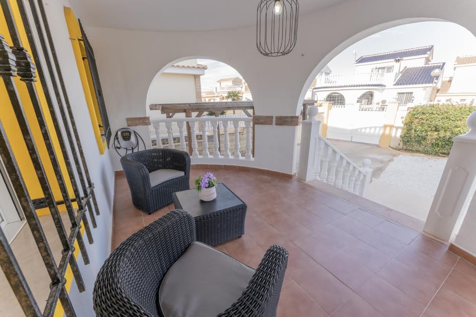 Day, Balcony/Terrace