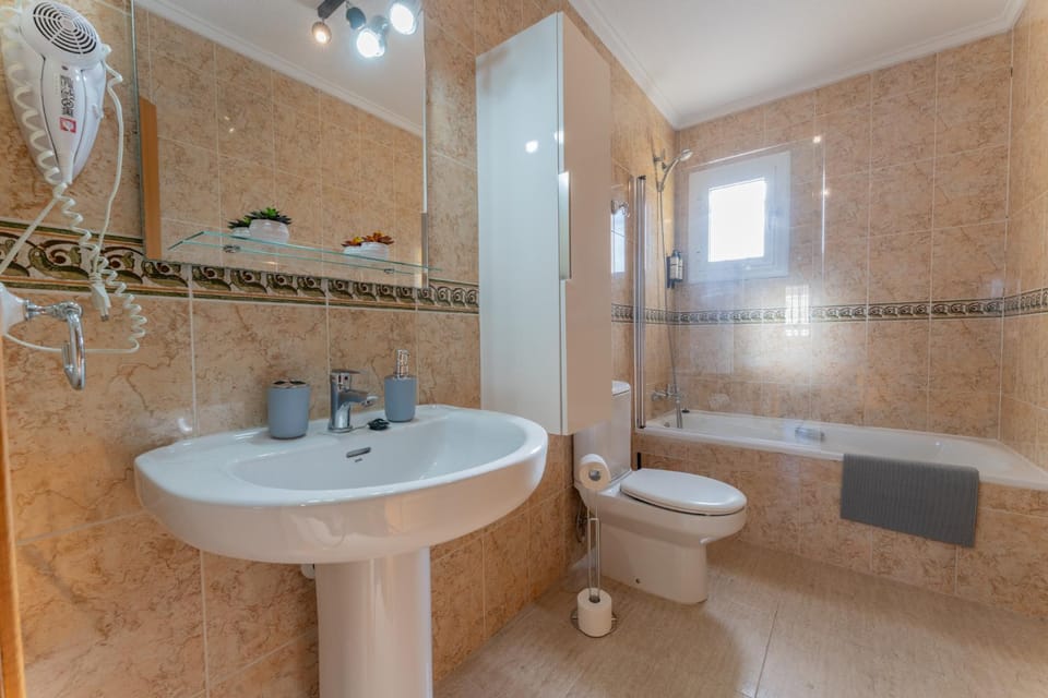 Bathroom, Bath