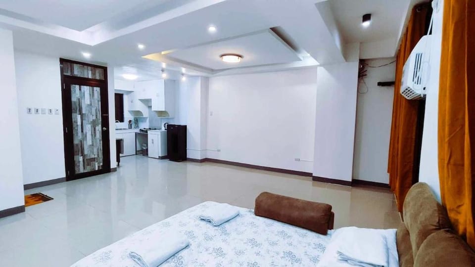 Makati 2C Suite Room Apartment in Mandaluyong