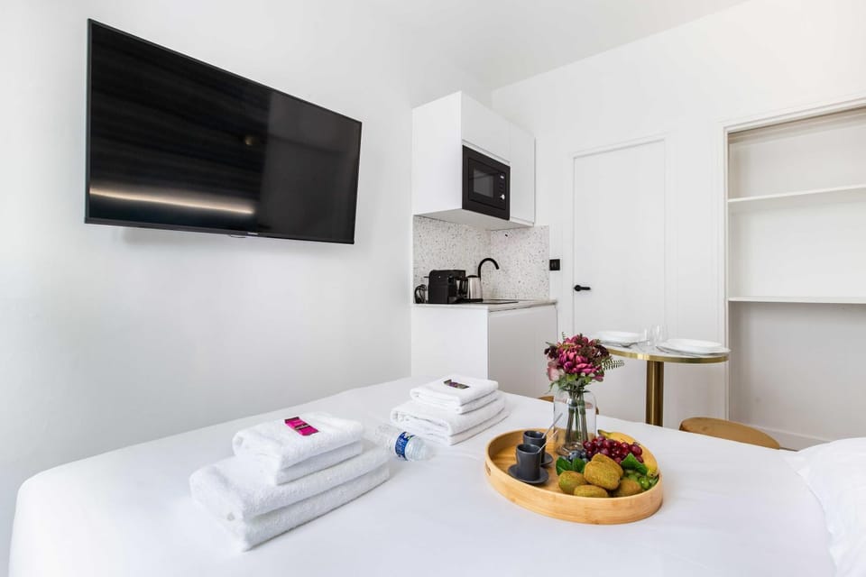 TV and multimedia, Bedroom