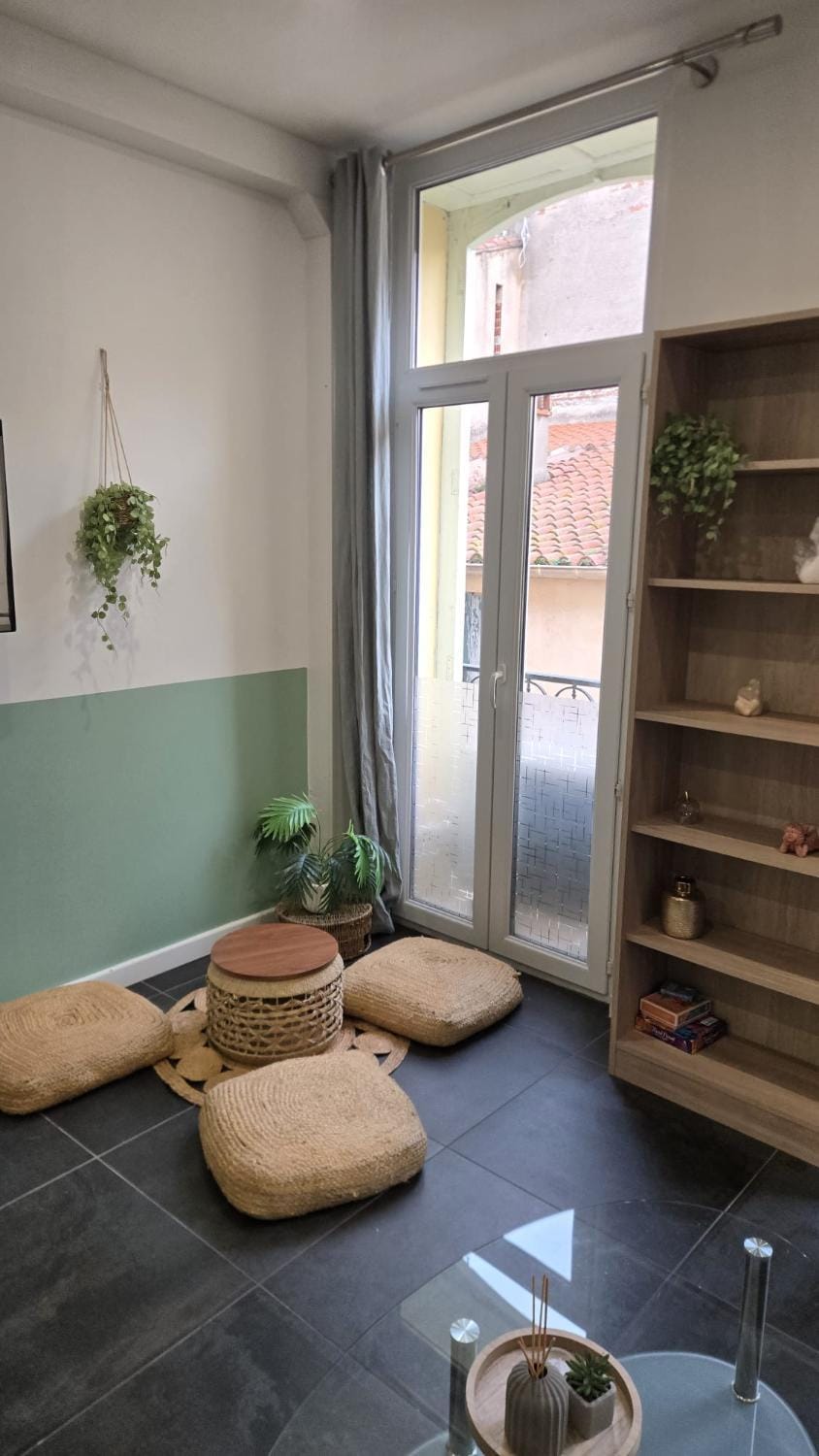 Seating area