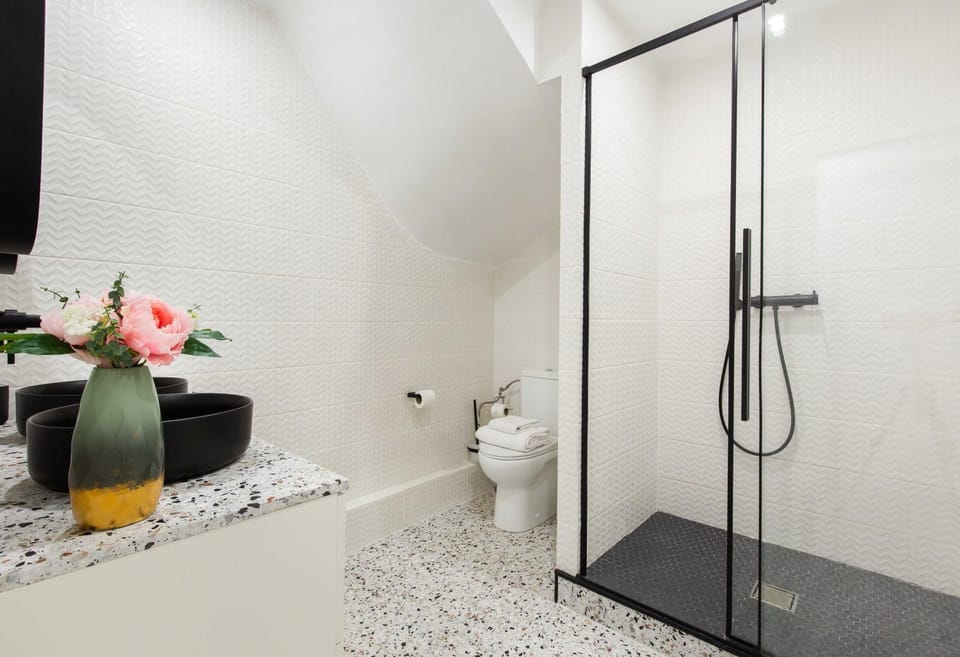 Shower, Toilet, Bathroom