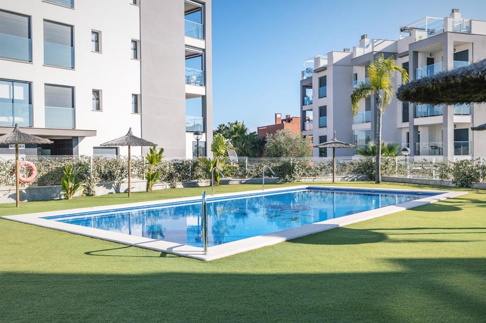 Luxury penthouse with sunny rooftop terrace Apartment in Vega Baja del Segura