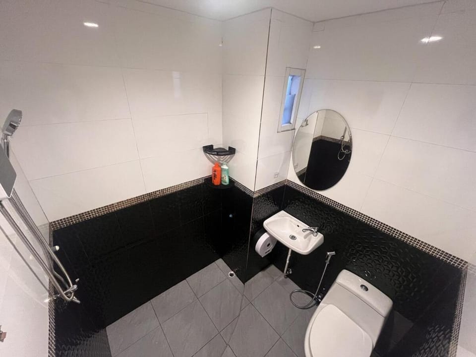 Cozy 2-Bedroom Place in a Quiet Area Nearby Beach House in Choeng Thale