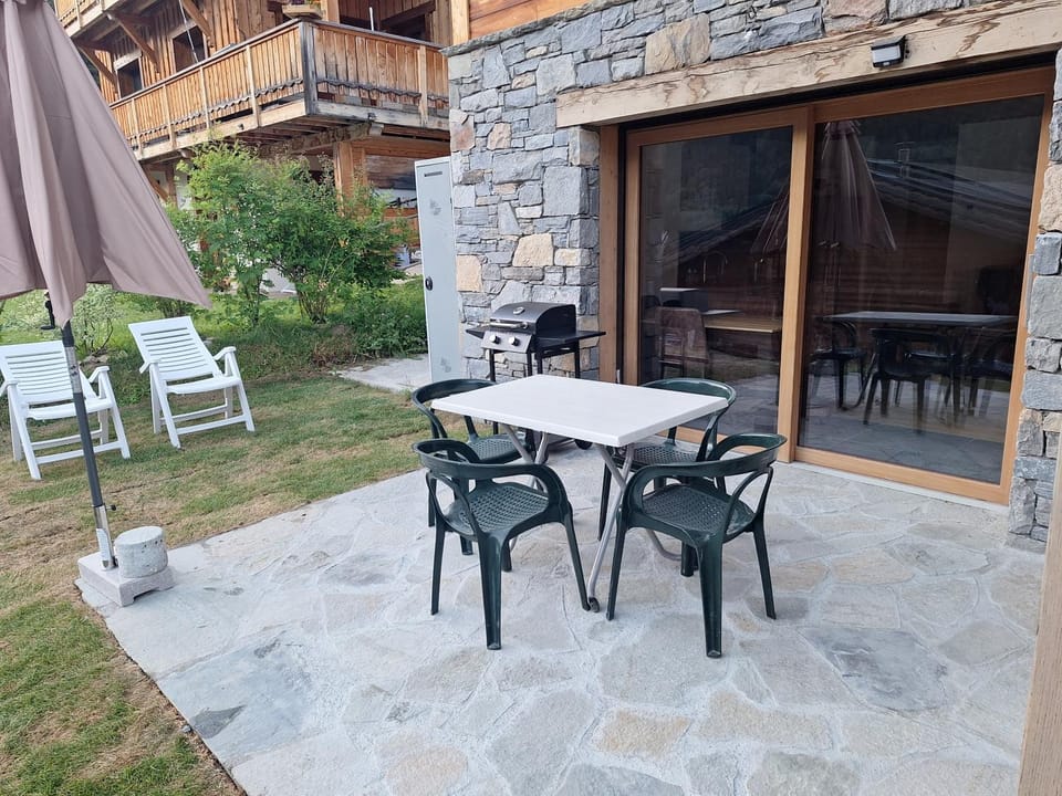 Appartement 4 personnes proche des pistes de ski Apartment in Pralognan-la-Vanoise