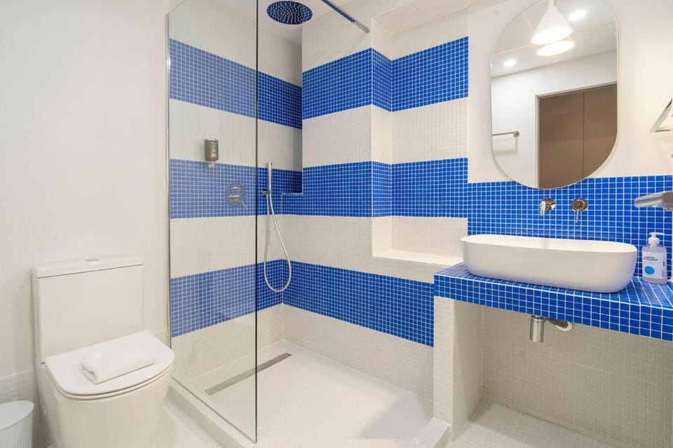 Cabanyal Rooms by VLC Host Bed and Breakfast in Valencia