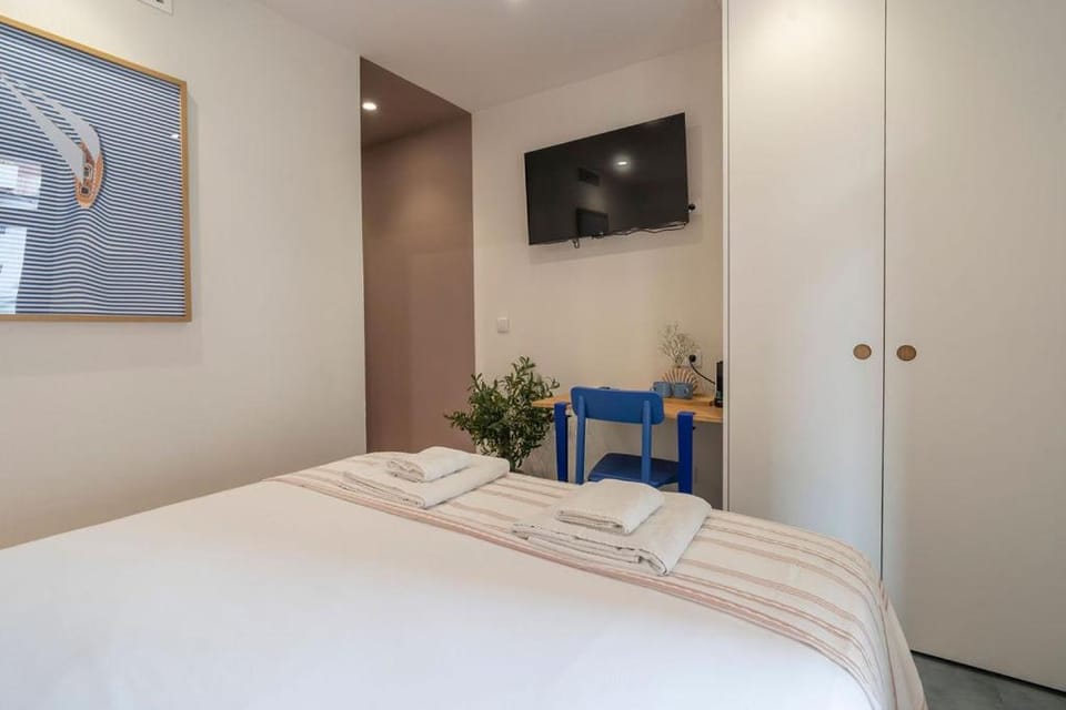 Cabanyal Rooms by VLC Host Bed and Breakfast in Valencia